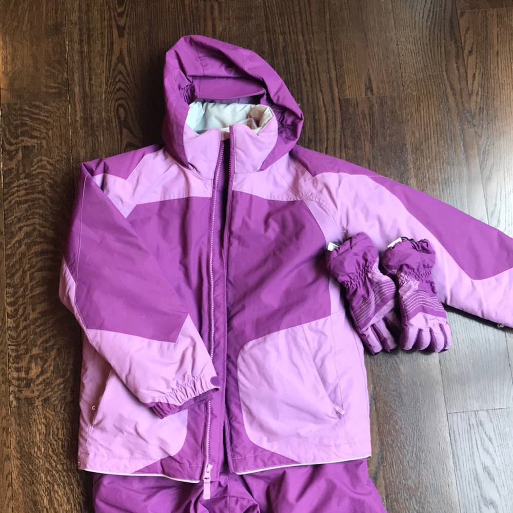 Girls Size M 10-12 Purple Ski Suit Snow Suit Land’s End.